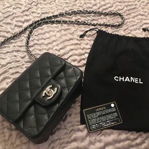 Chanel Classic caviar mini